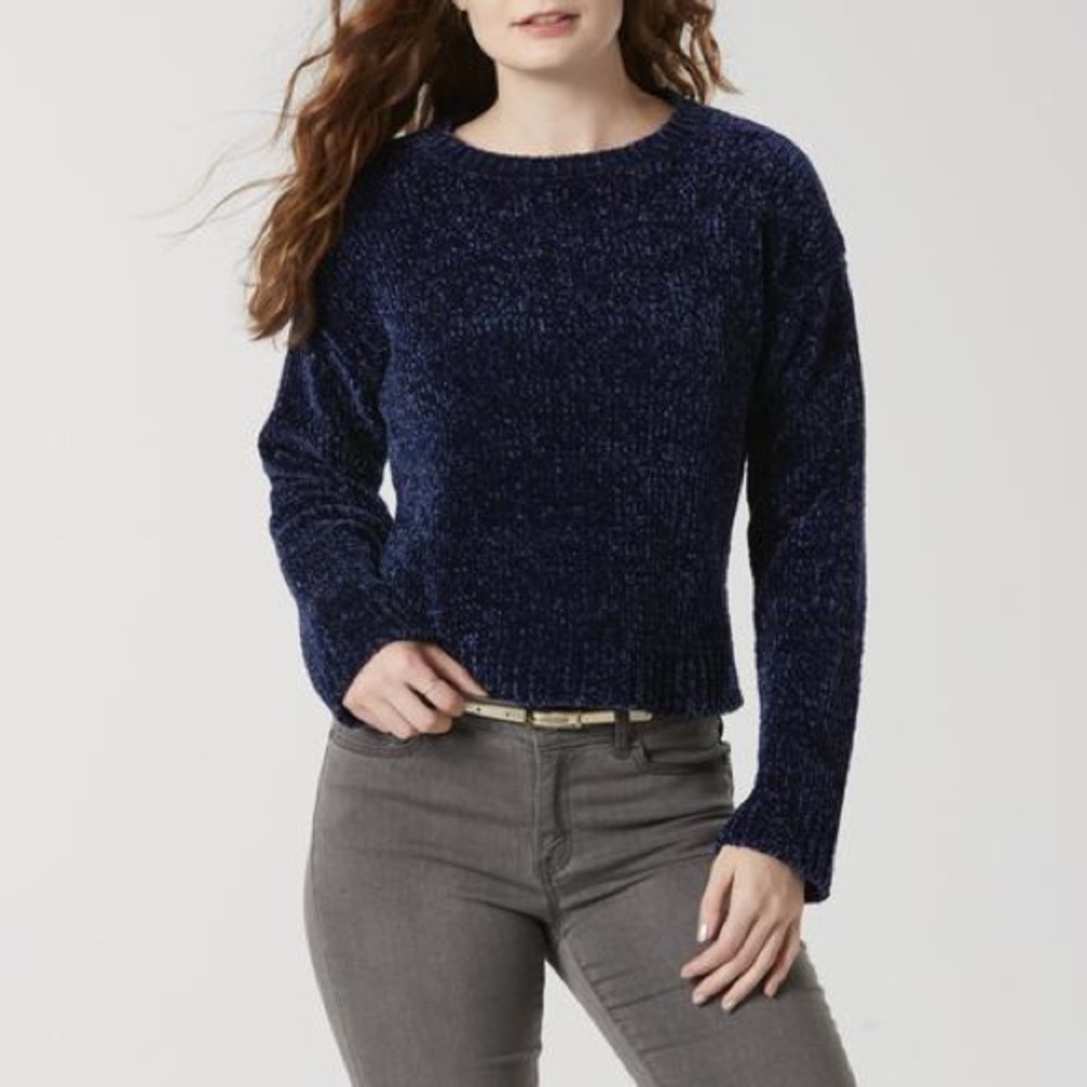 Simply styled sweater